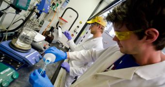 Caltech Experts Create New Class of Catalysts