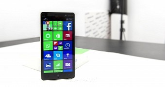 Lumia 830 with Windows Phone 8.1