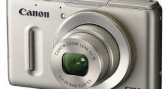 Canon PowerShot S100 digital camera