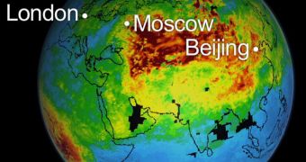 The concentration and global transport of carbon monoxide pollution from fires burning in Russia, Siberia and Canada is depicted in two new NASA animations
