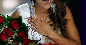 22-year-old Caressa Cameron is Miss America 2010
