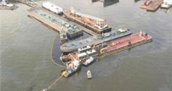 Cargo tank leaks oil into one of New York City's waterways