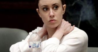 Casey Anthony emerges for bankruptcy hearing, all hell breaks loose