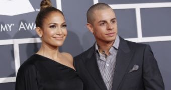 Jennifer Lopez lets Casper Smart keep all the expensive gifts she gave him these past couple of years