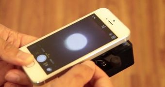 Catalyst Microscope for iPhone Gets Funded on Kickstarter