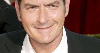 Charlie Sheen offers to make up to “Two and a Half Men” Crew by paying part of their salaries