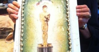 Charlie Sheen on Oscars night at home and on Twitter