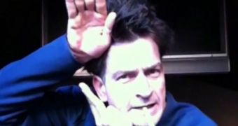 Former associate of Charlie Sheen tells police he threatened him to “blow his head off”
