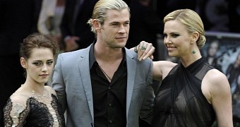“Snow White and the Huntsman” co-stars Kristen Stewart, Chris Hemsworth and Charlize Theron