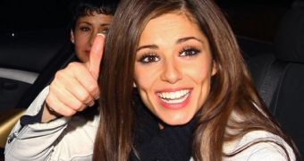 Cheryl Cole Gets a Bigger Pair of Lips