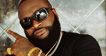 Chicago PD is investigating death threats sent by Gangster Disciples to rapper Rick Ross