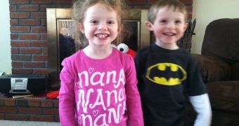Children's Batman Shirts Make for a Viral Combo – Photo