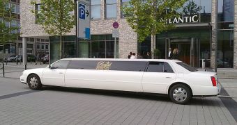 Hackers use fake limo service invoices for spear phishing attacks