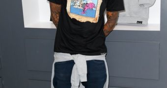 Chris Brown, Frank Ocean Get into Fight Outside LA Recording Studio