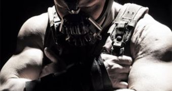 Tom Hardy, Chris Nolan say fans have nothing to worry about Bane's voice in “TDKR”