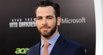 Chris Pine admits he is guilty of drinving under the influence in New Zealand