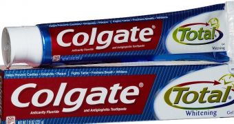 Colgate Total contains potentially harmful compound dubbed triclosan