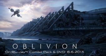 Special edition Comic-Con 2013 photo for “Oblivion,” ahead of the Blu-ray & DVD release