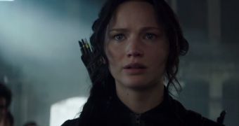 Katniss Everdeen (Jennifer Lawrence) is ready to lead people into battle against the Capitol, set them free