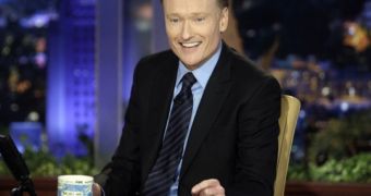 Conan O’Brien holds last episode of The Tonight Show. Coco over and out.