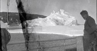 Ernest Shackleton's 1914-1917 Ross Sea Party expedition photos