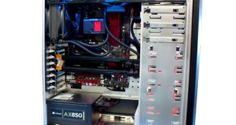 CoolIT Showcases an AMD Powered Watercooled PC
