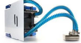 CoolIT Showcases World's First Liquid Cooled Xbox360