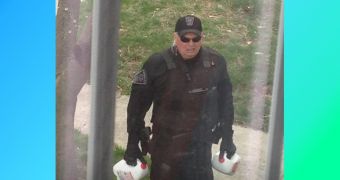 Boston PD tweets a photo of a policeman delivering milk to a Watertown family