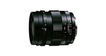 Cosina Voigtlander NOKTON 25mm F0.95 MFT Type2 Lens Coming on February 12