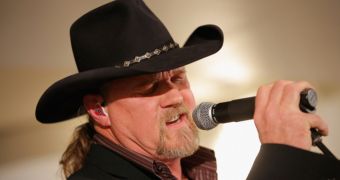 Country star Trace Adkins has canceled his SeaWorld performance