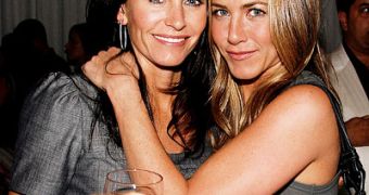 Courteney Cox could beat Jennifer Aniston to the altar