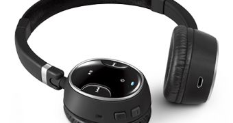 Creative Also Releases the WP-300 Bluetooth Headphones