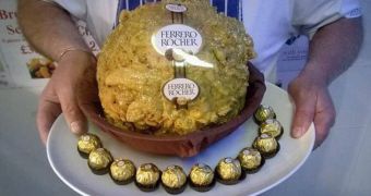 Creative Cook Makes the World’s Largest Ferrero Rocher with 25,000 Calories