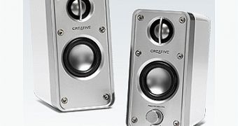 Hhigh-definition audio from small, unobtrusive, stereo desktop speakers