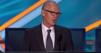 Michael Keaton accepts Best Actor award for “Birdman” at the Critics' Choice Awards 2015