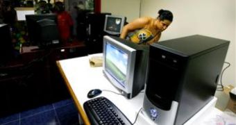 Cubans can now purchase their own PC systems