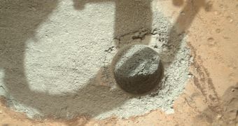 The small hole drilled by Curiosity on Mars
