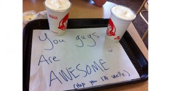 Wendy's employee shows appreciation for clients standing up for her