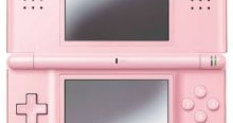 DS Lite Goes Onyx and Pink