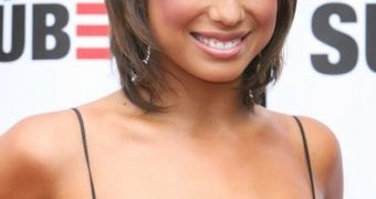 Cheryl Burke reveals tips for eating healthily even if on the road