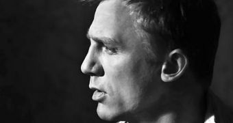 Daniel Craig has “Best Torso” in film, online poll reveals