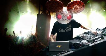 Deadmau5 pretended to be in Vegas during the Microsoft party