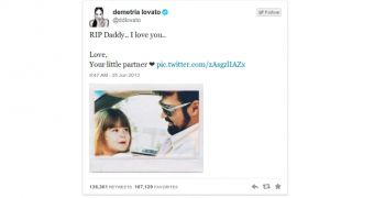 Demi Lovato tweeted about her father's death