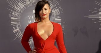 Demi Lovato Laments the Many Years She Spent Feeling “Ashamed” of Her Body – Photo