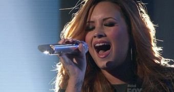 Demi Lovato Performs “Give Your Heart a Break” on American Idol