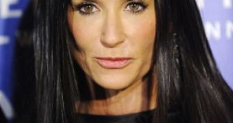 911 call for Demi Moore released, all drug details are edited out