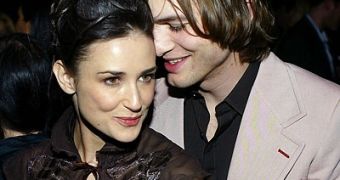 Rumors say Ashton Kutcher and Demi Moore are in Israel to renew their wedding vows