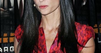 Report says Demi Moore lost consciousness after doing whip-its at home