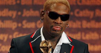 Dennis Rodman is on a drinking binge after he left rehab three days ago