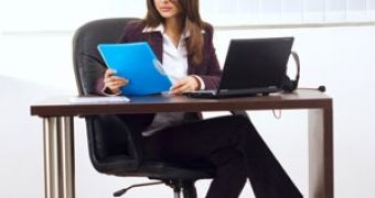 Women taking up desk jobs are sure to gain an average of 15 pounds in the first three months